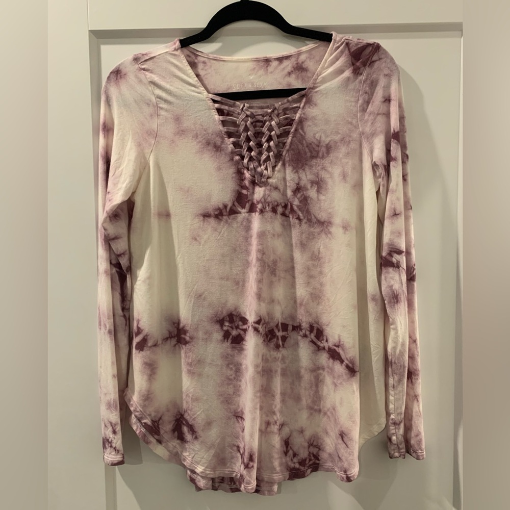 American Eagle Purple tie dye long sleeve top. Size medium.